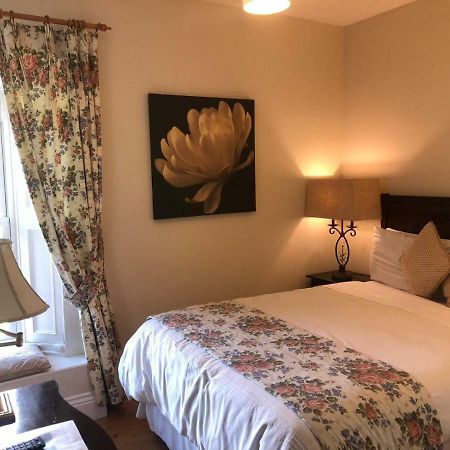 The Old Coach House Hotel Avoca Eksteriør billede