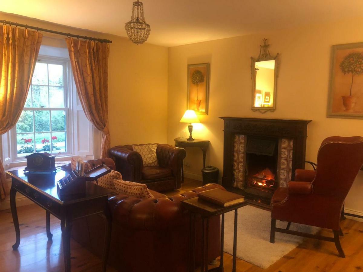 The Old Coach House Hotel Avoca Eksteriør billede